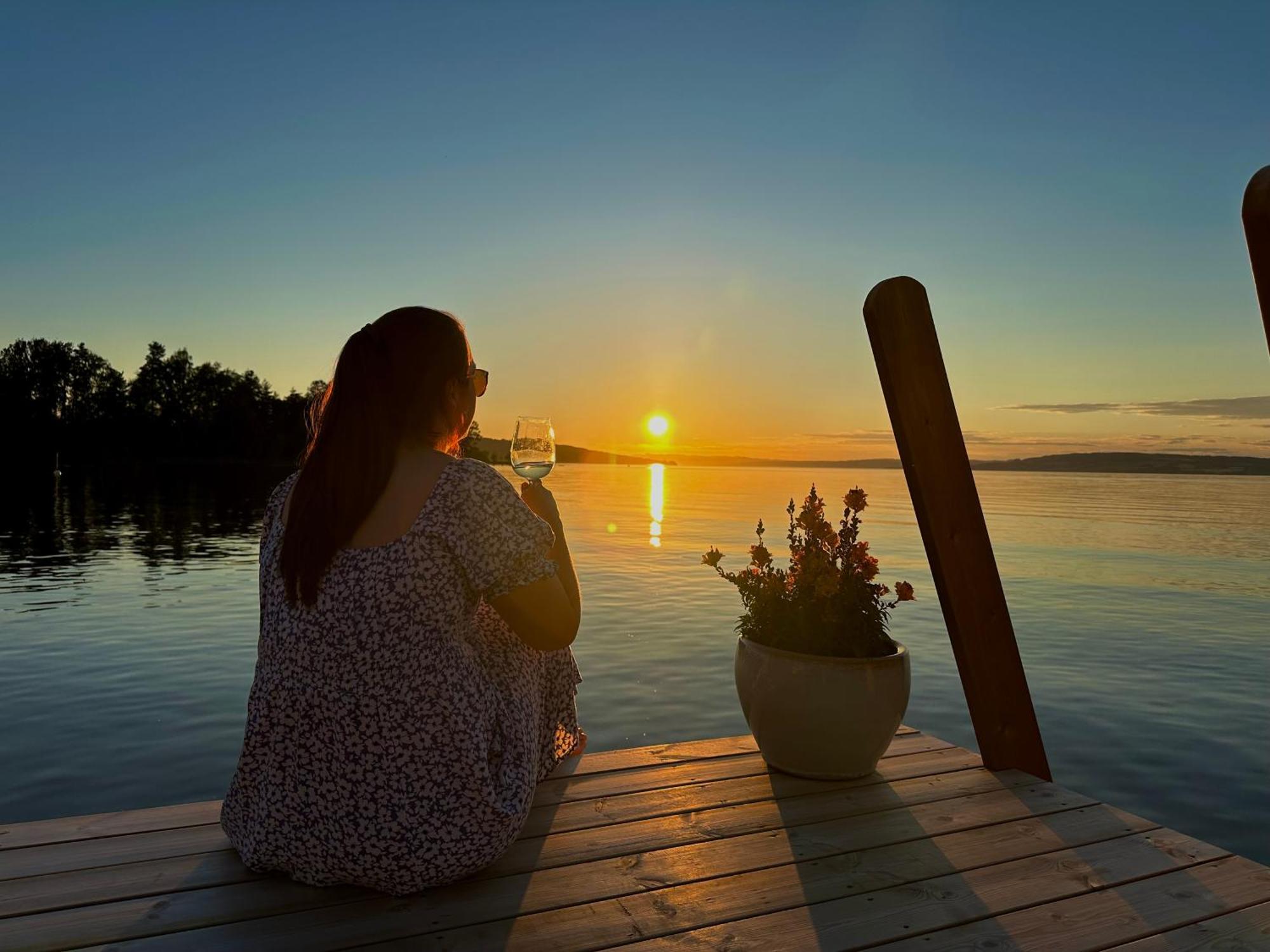 Hotel Idylliske Evjua Ved Mjosa Skreia Esterno foto